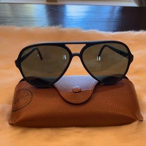 Mate black Cat Ray Ban